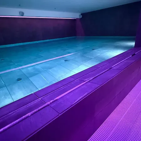 Skyline Luxuryspa * فروتسواف